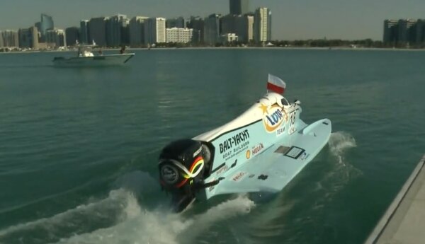 Motorowodna F1 w Abu Dhabi!